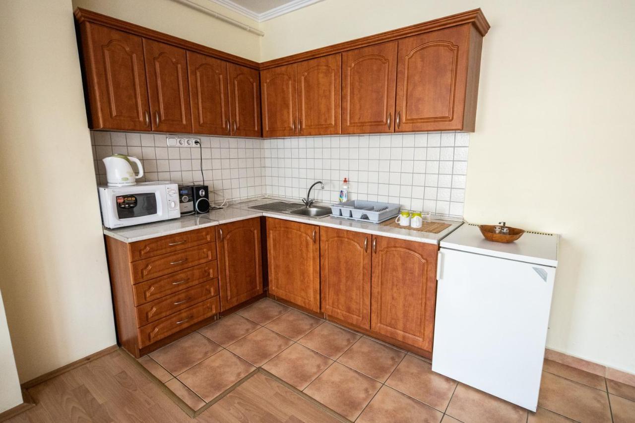 德布勒森Elit Apartman公寓 外观 照片