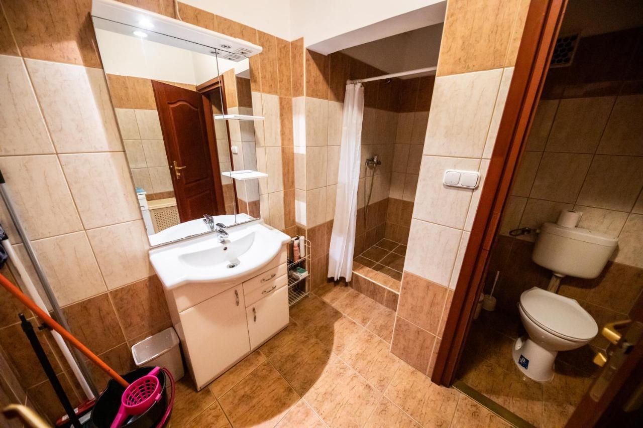 德布勒森Elit Apartman公寓 外观 照片